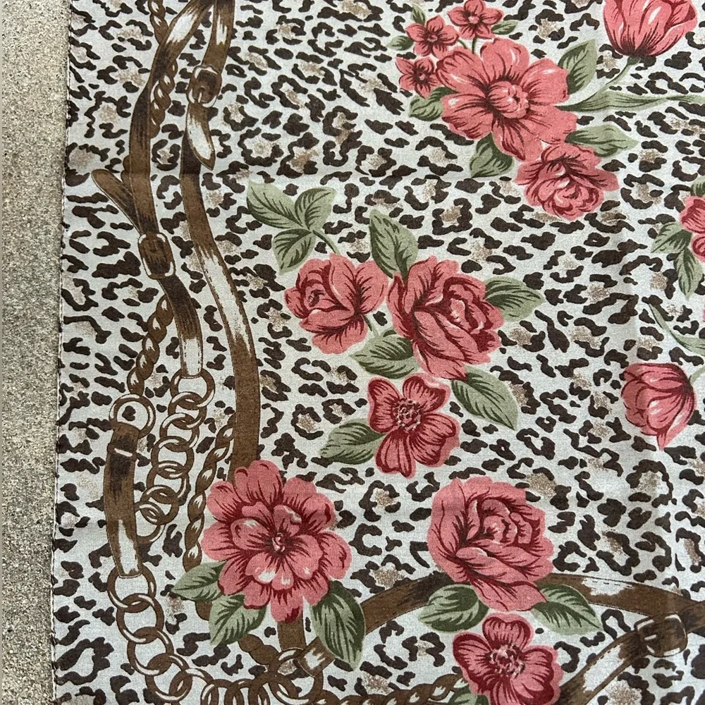 Boutique leopard print